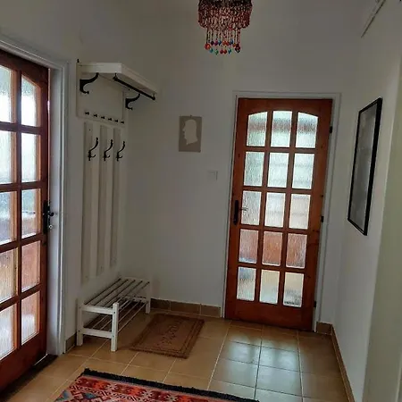 Erdoszeli Vendeghaz Daire *