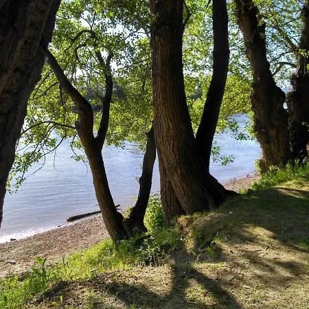 Erdoszeli Vendeghaz * Zebegény